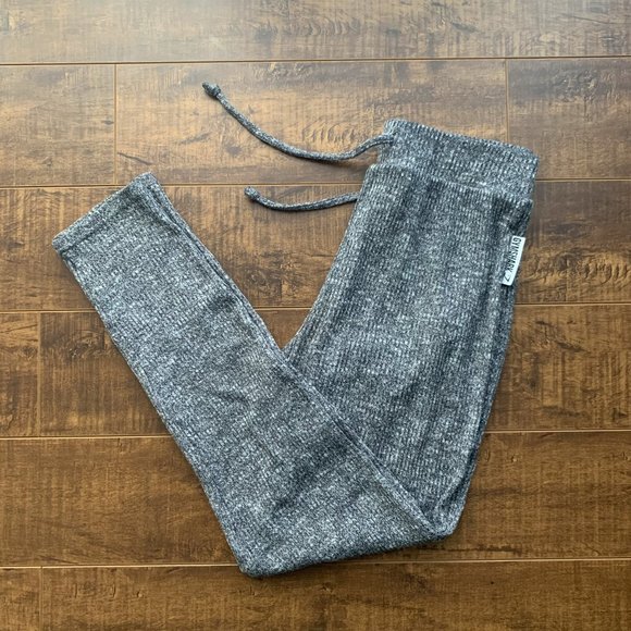 Gymshark Slounge High Waisted Knit Leggings in Grey Marl Size Small - Picture 1 of 13